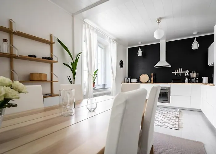 Luminous 1br Next To Puu-vallilla Helsínquia