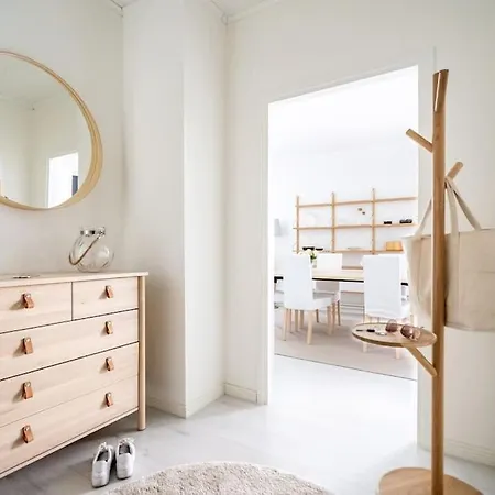 Luminous 1br Next To Puu-vallilla Апартаменты
