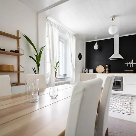 Luminous 1br Next To Puu-vallilla Хельсинки